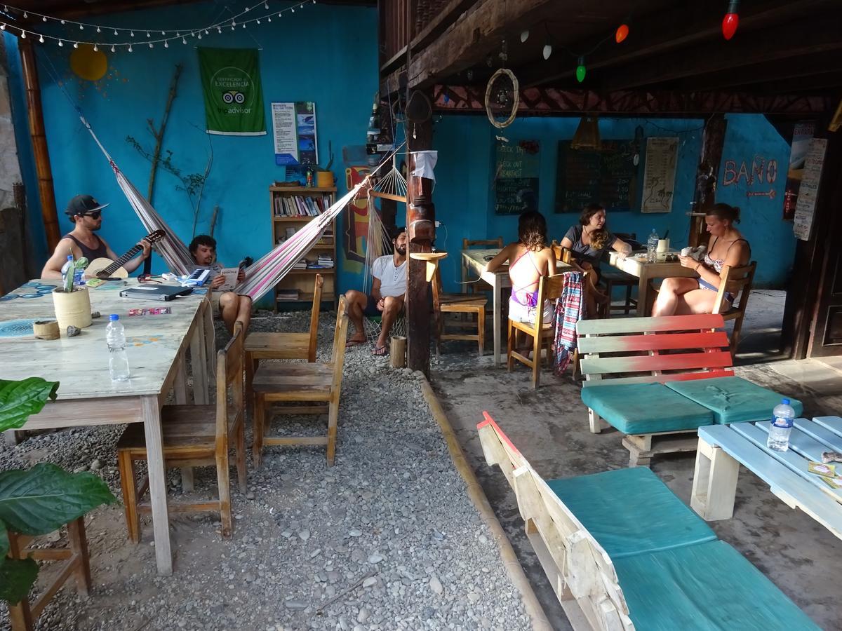 Hostal Moai Montañita Εξωτερικό φωτογραφία